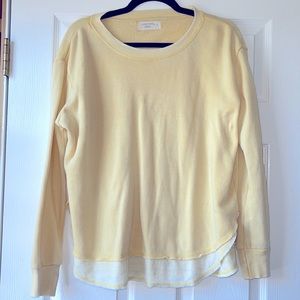 Vici Curved Hem Sweatshirt Size Small